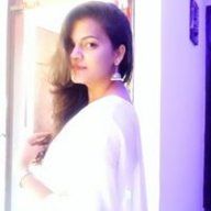 nidhi thakur